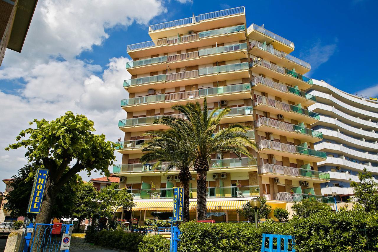 Hotel Antares San Benedetto del Tronto Buitenkant foto